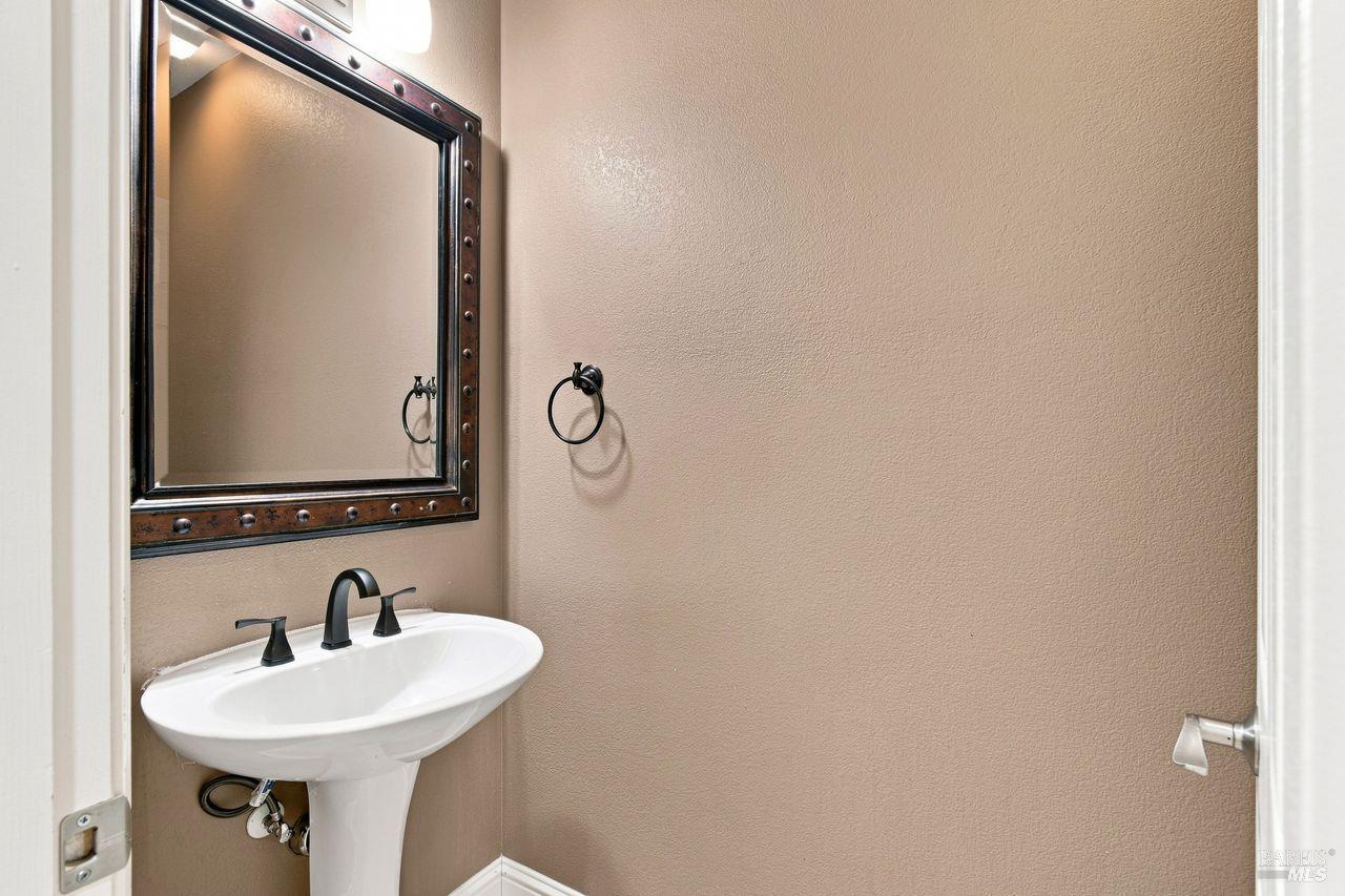 2896 Blacktail Street Santa Rosa CA 95407