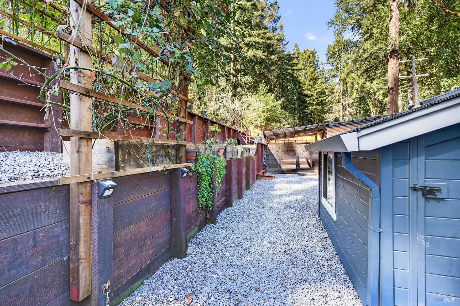 11207 Vellutini Road Forestville CA 95436