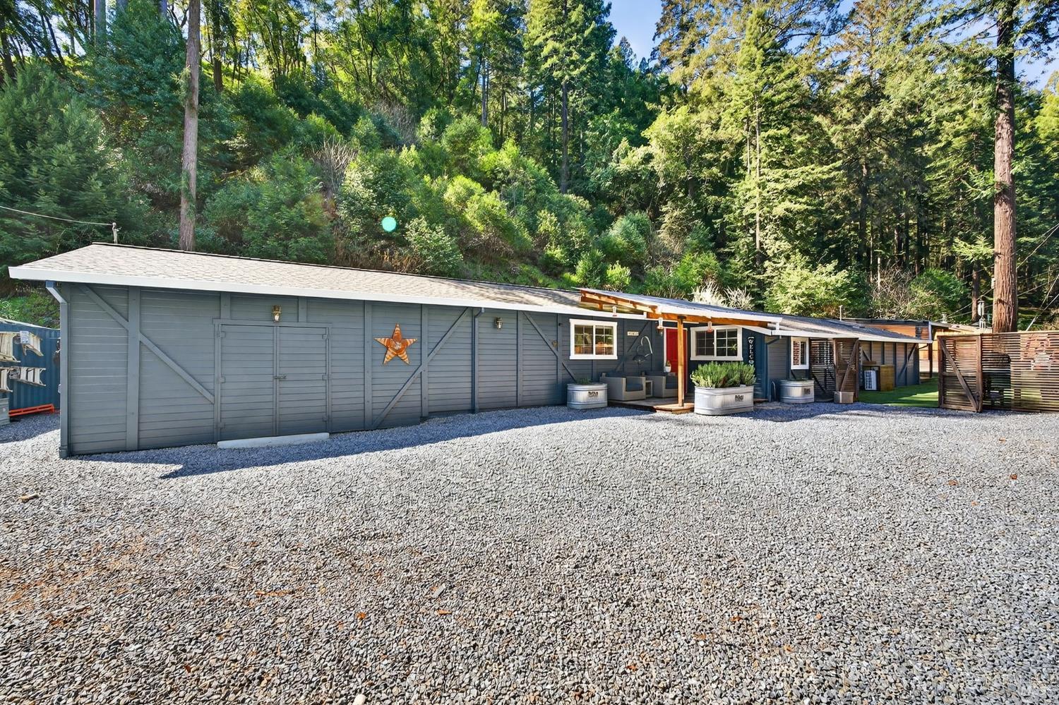 11207 Vellutini Road Forestville CA 95436