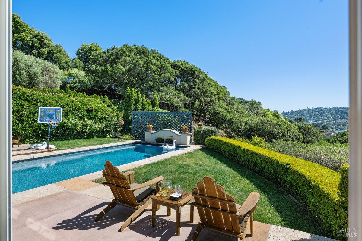 2 Round Hill Terrace Tiburon CA 94920