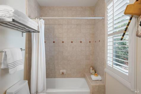 2 Round Hill Terrace Tiburon CA 94920