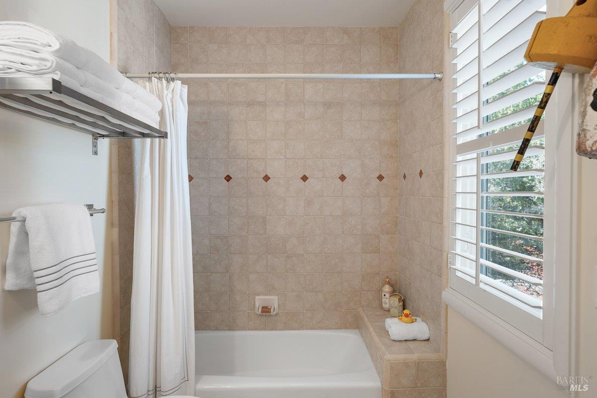 2 Round Hill Terrace Tiburon CA 94920