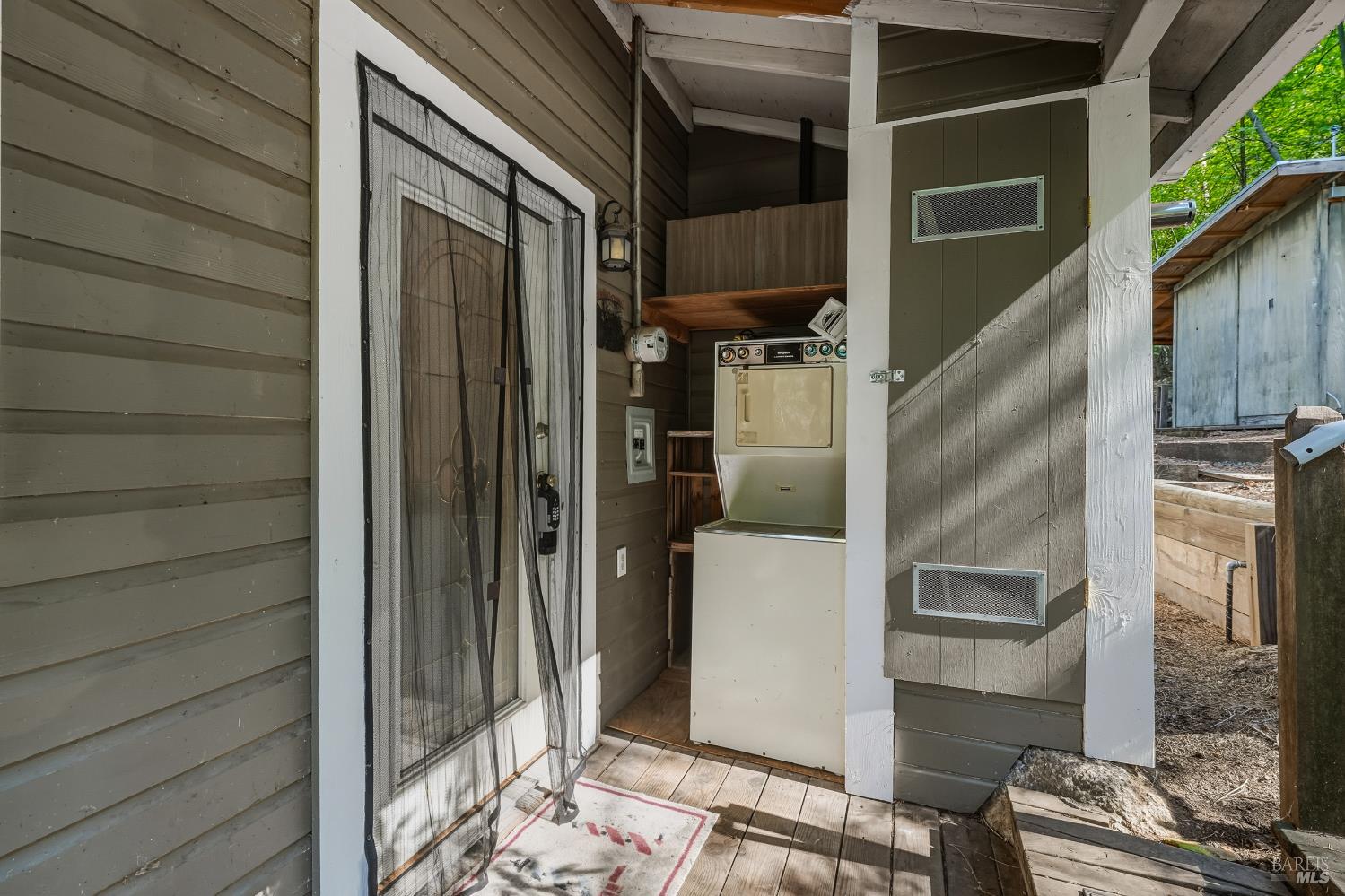 16179 Madrone Boulevard Cobb CA 95426