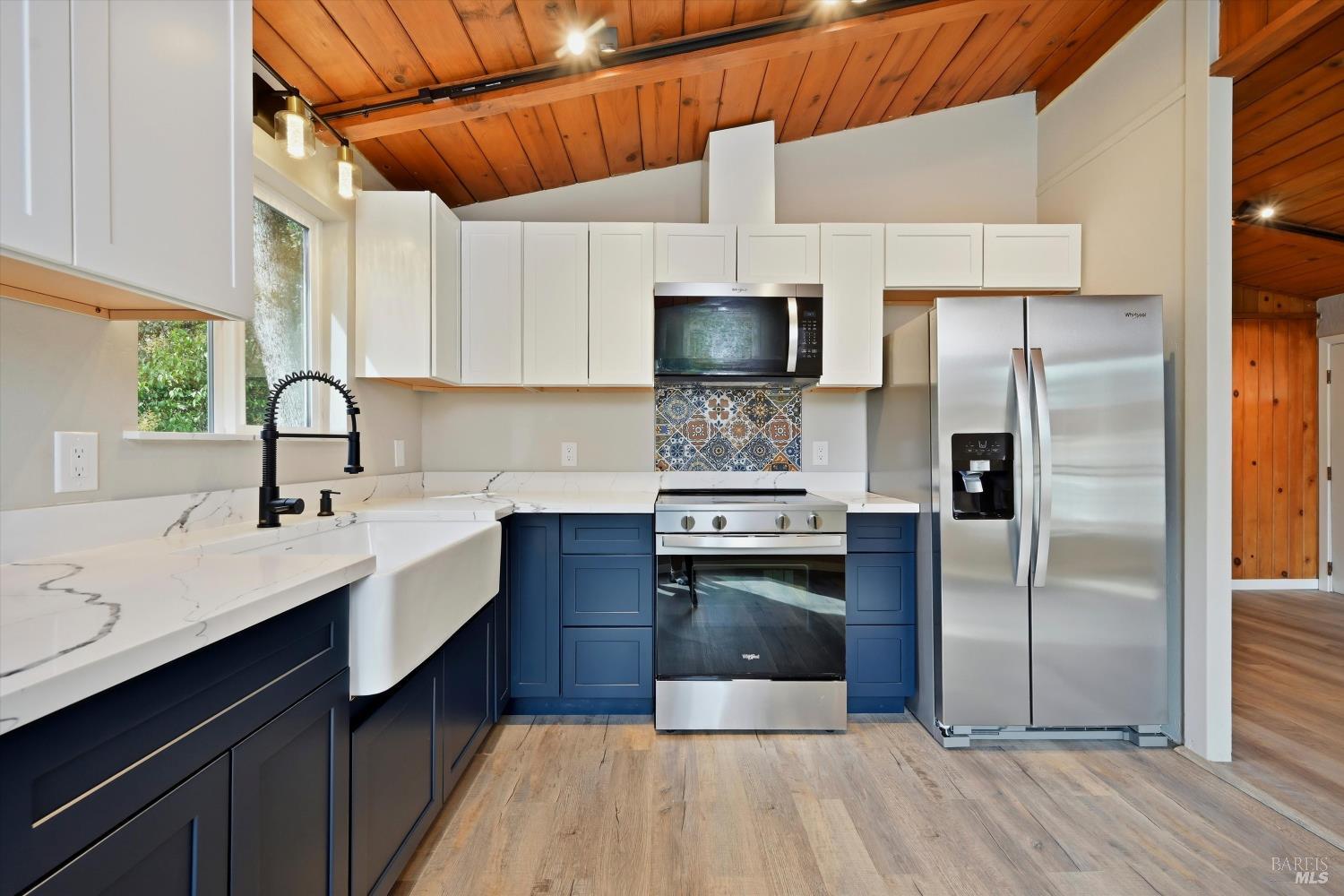 4275 Cedar Avenue Clearlake CA 95422