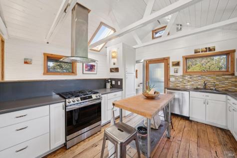 180 Maple Road Bolinas CA 94924