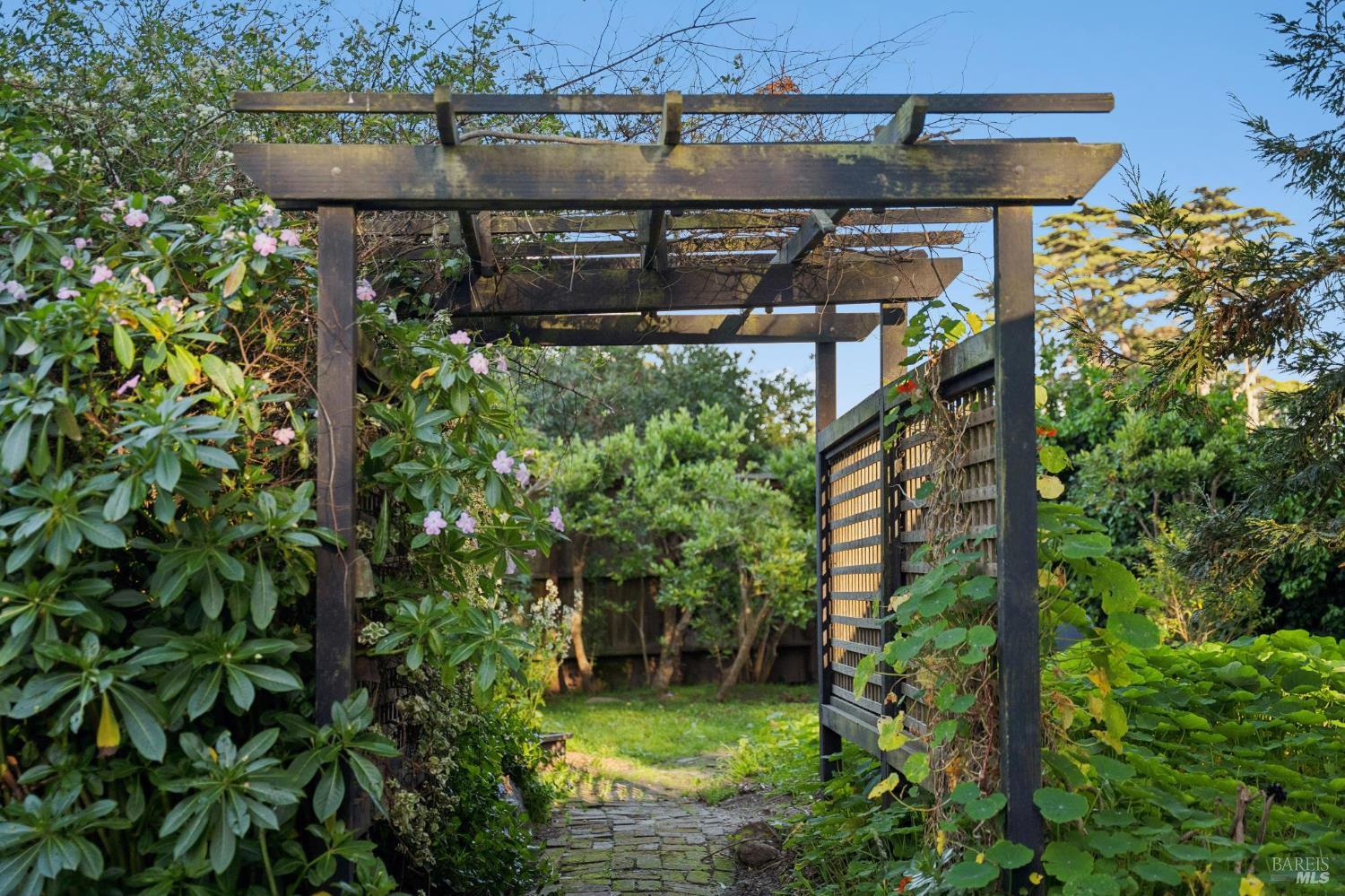 180 Maple Road Bolinas CA 94924