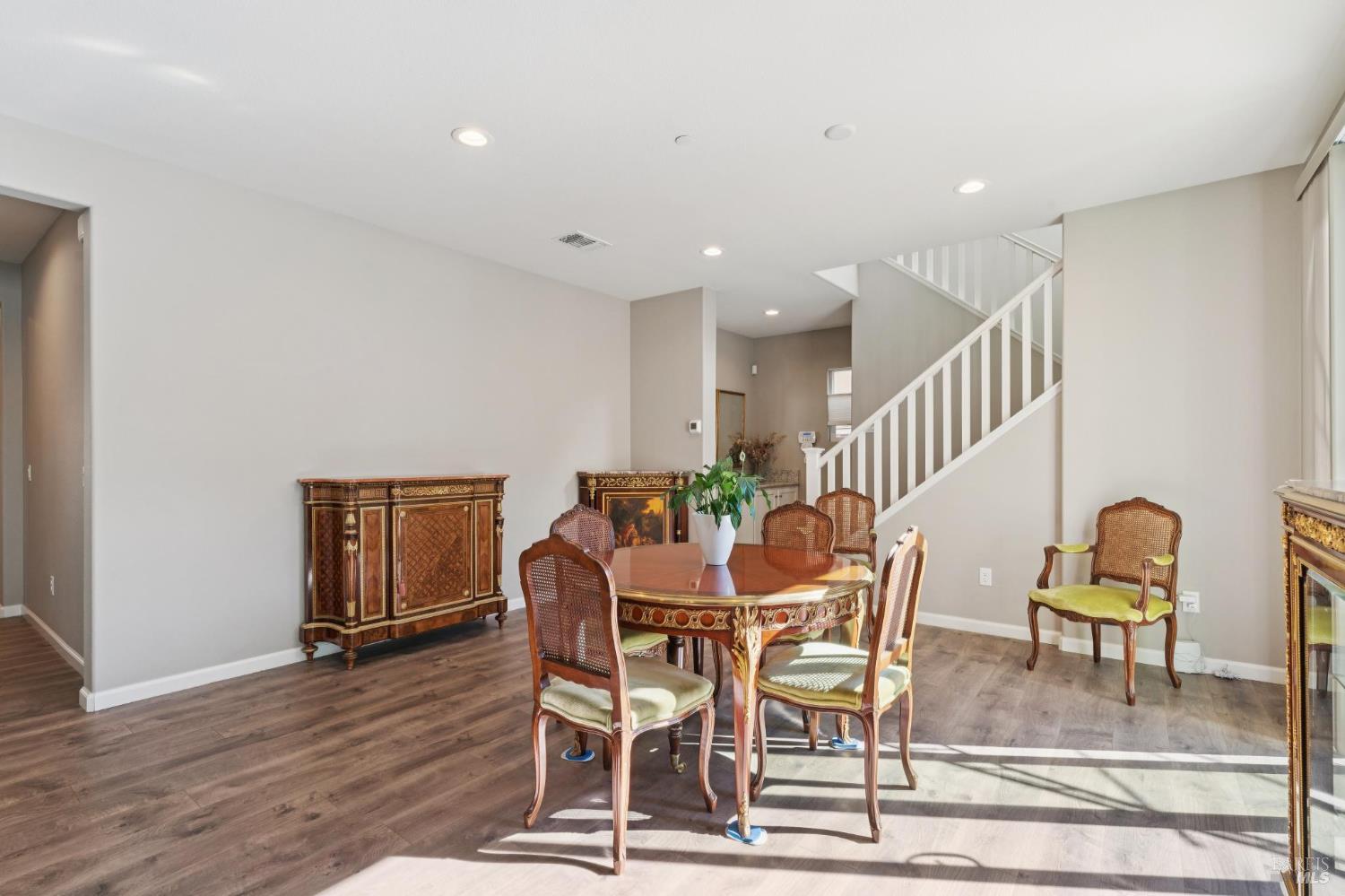 1525 Keats Place Rohnert Park CA 94928