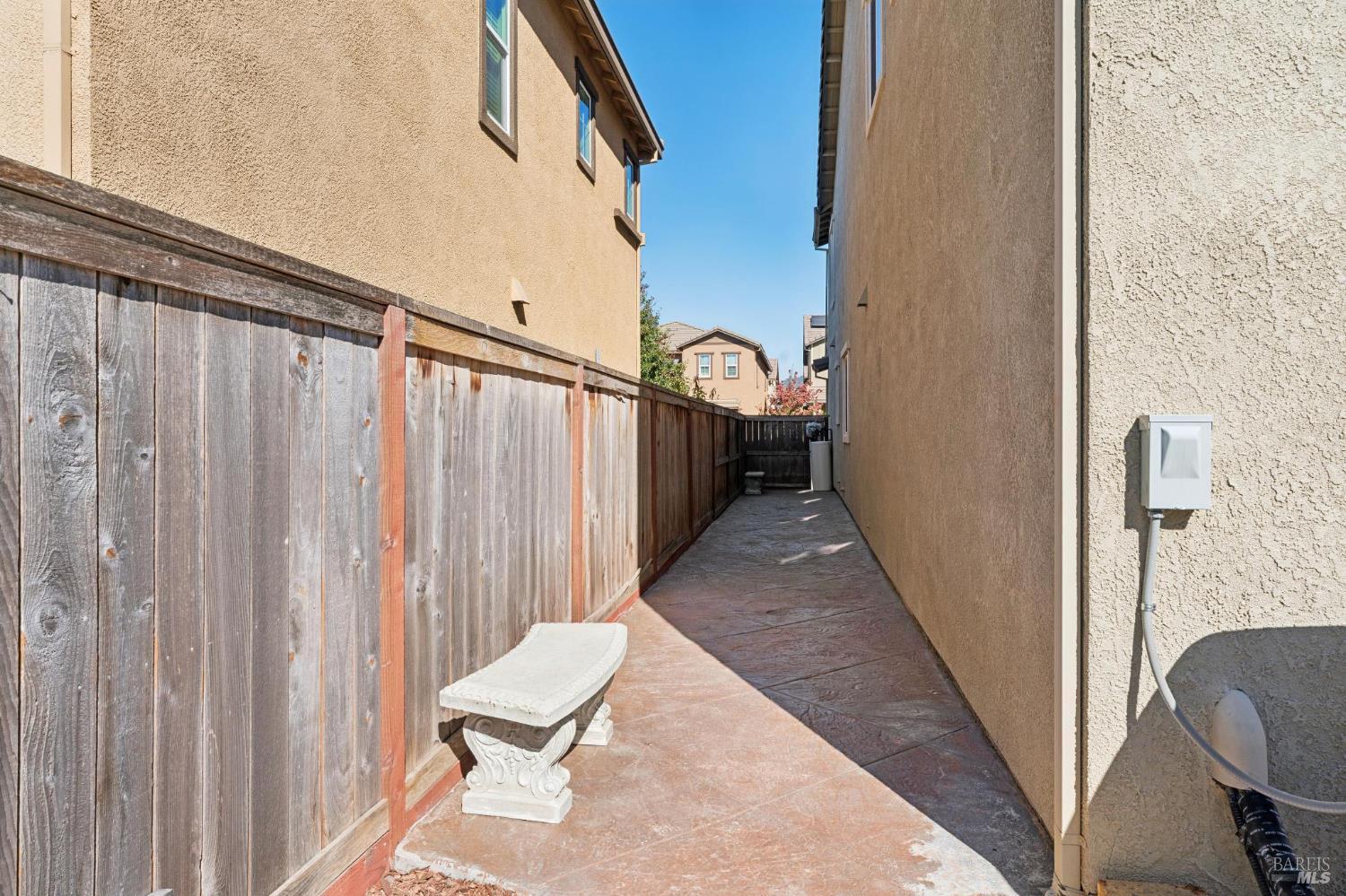 1525 Keats Place Rohnert Park CA 94928