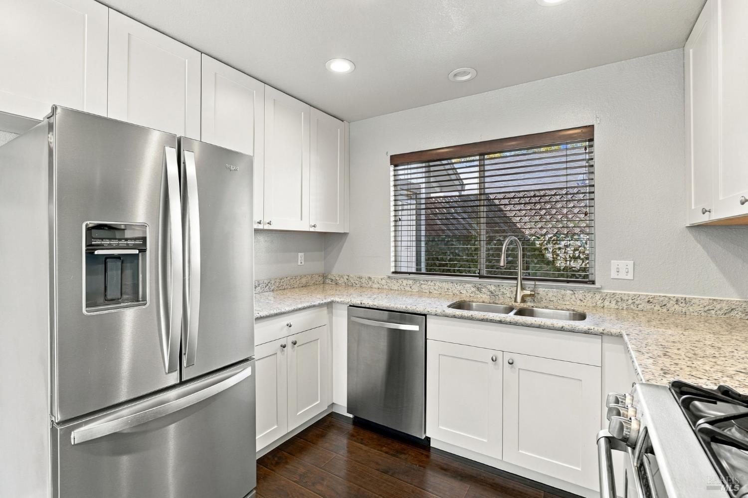 2044 Pinercrest Drive Santa Rosa CA 95403