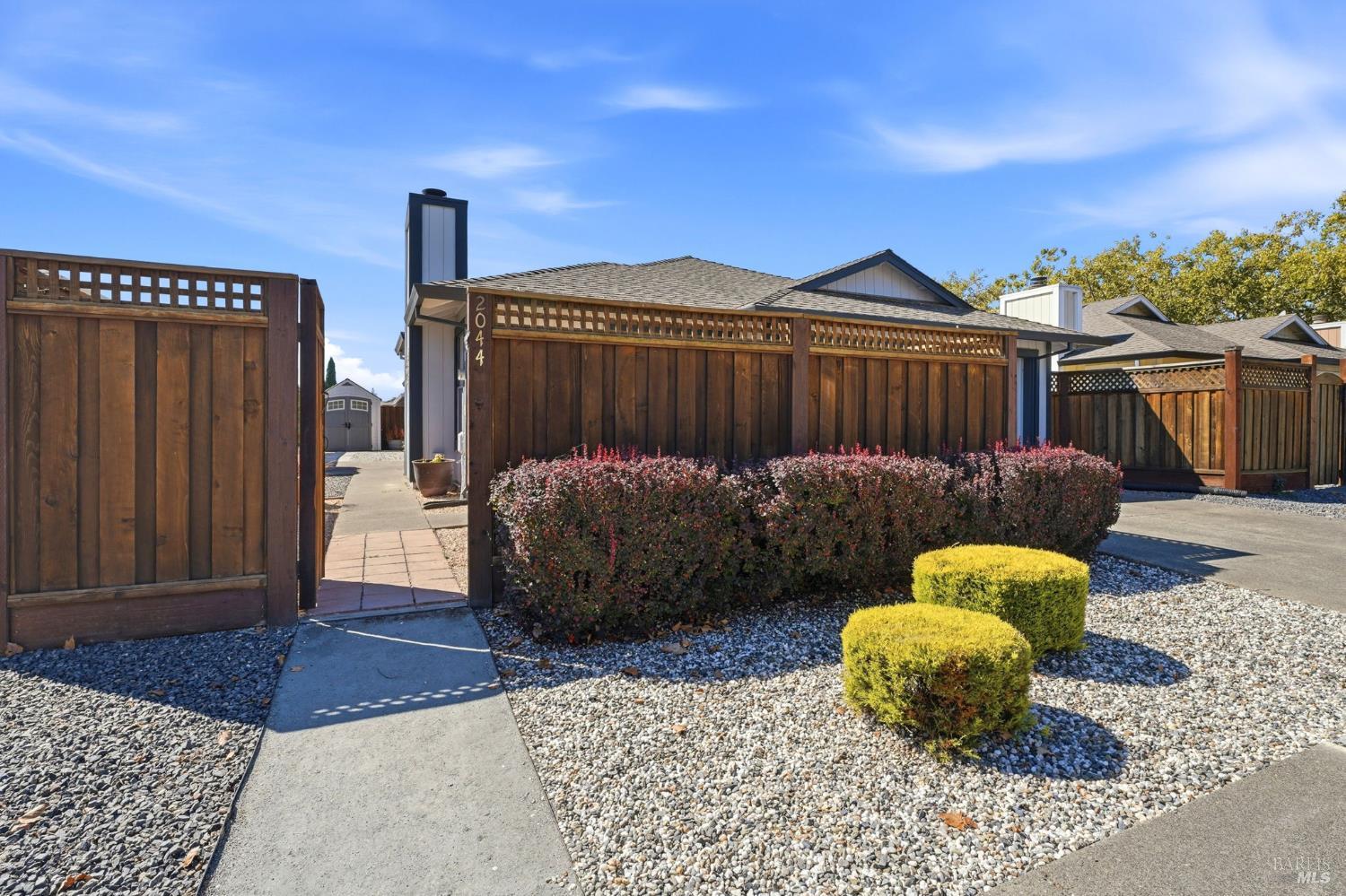 2044 Pinercrest Drive Santa Rosa CA 95403