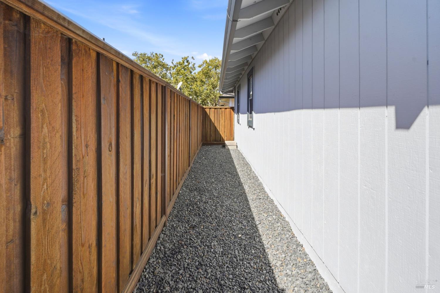 2044 Pinercrest Drive Santa Rosa CA 95403