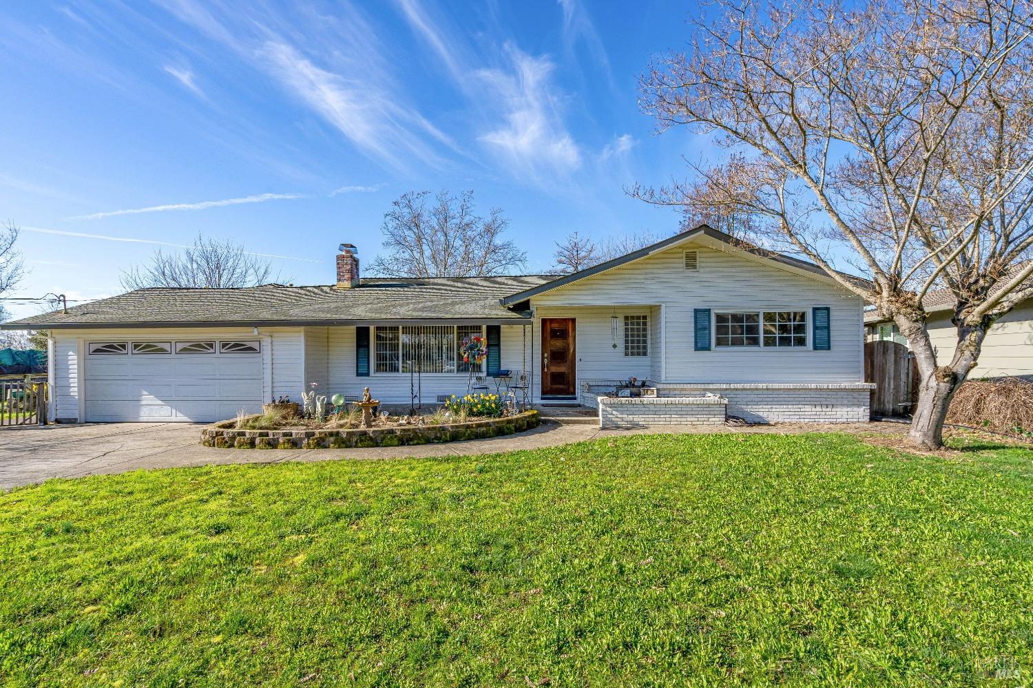 1439 Jahn Drive Santa Rosa CA 95401