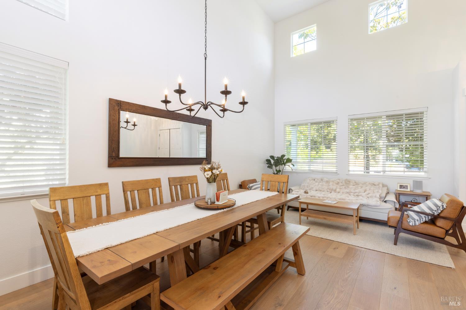 9119 Saint James Place Windsor CA 95492