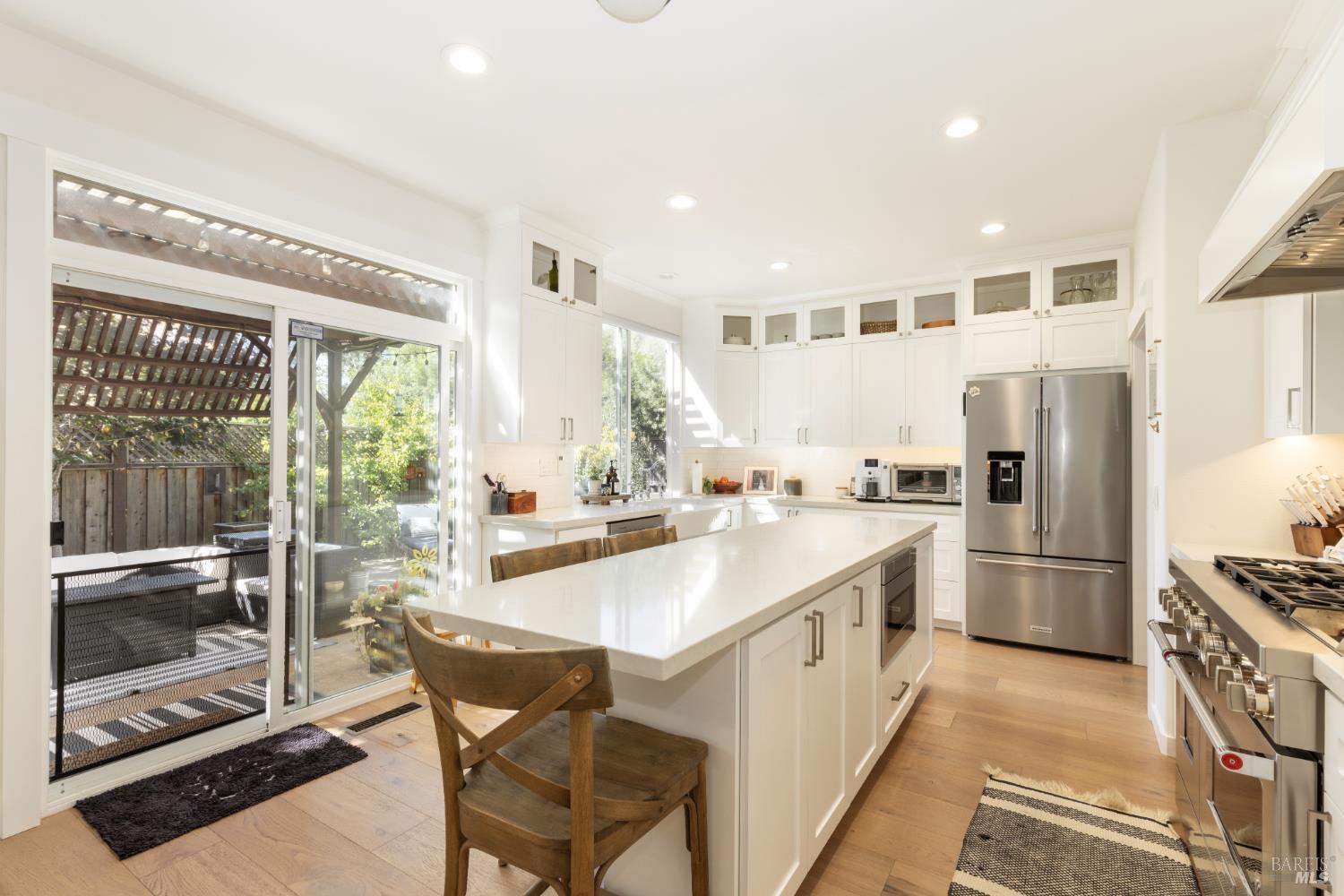 9119 Saint James Place Windsor CA 95492