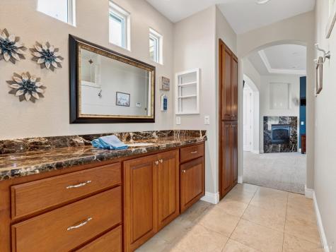 534 Mountain View Avenue Santa Rosa CA 95407
