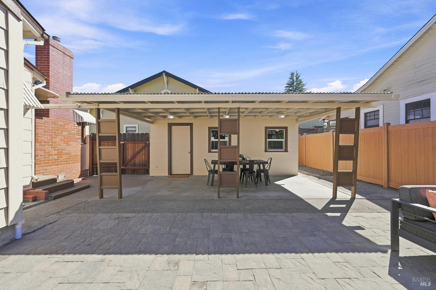 487 Seymour Street Napa CA 94459