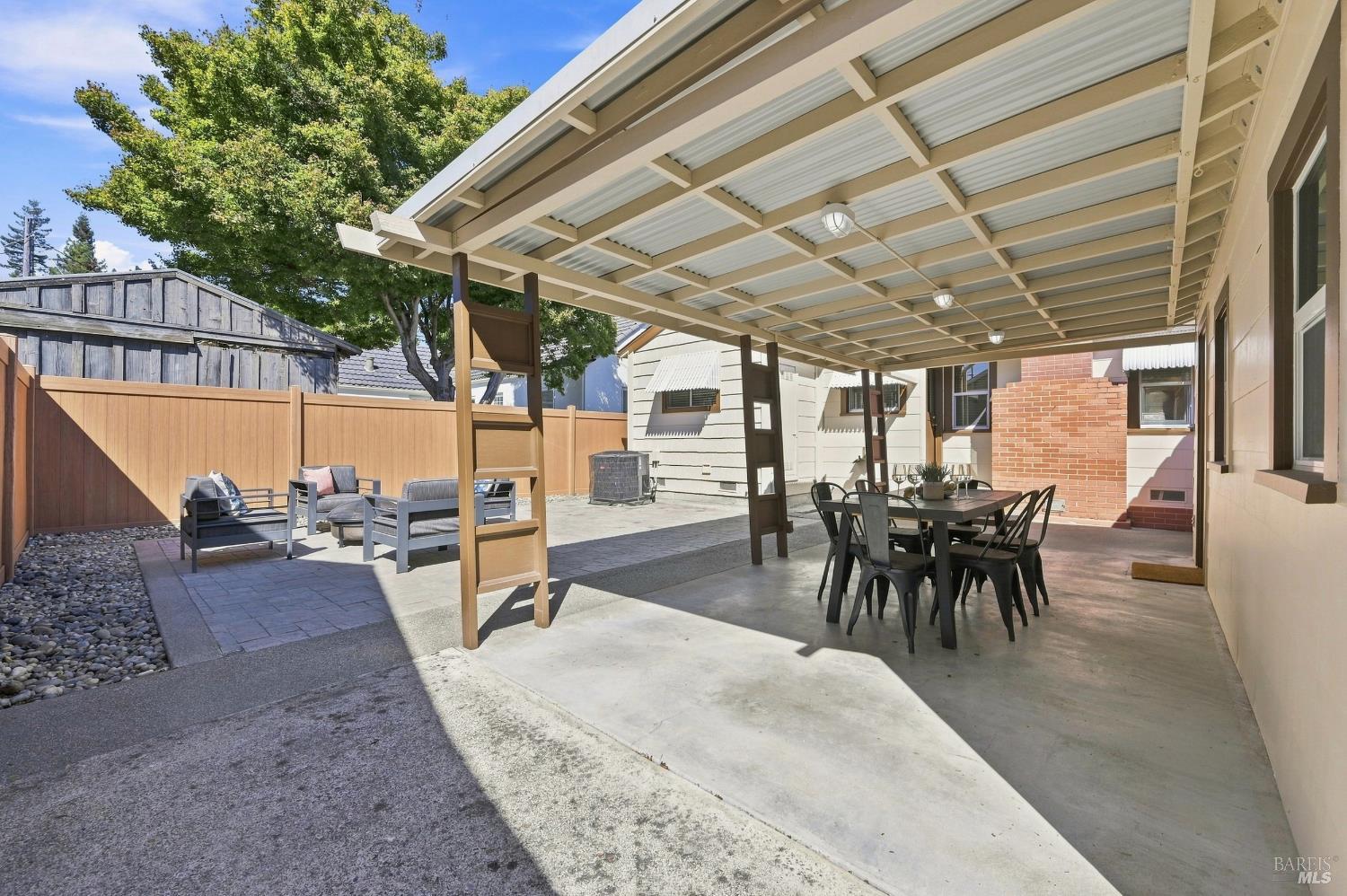 487 Seymour Street Napa CA 94459