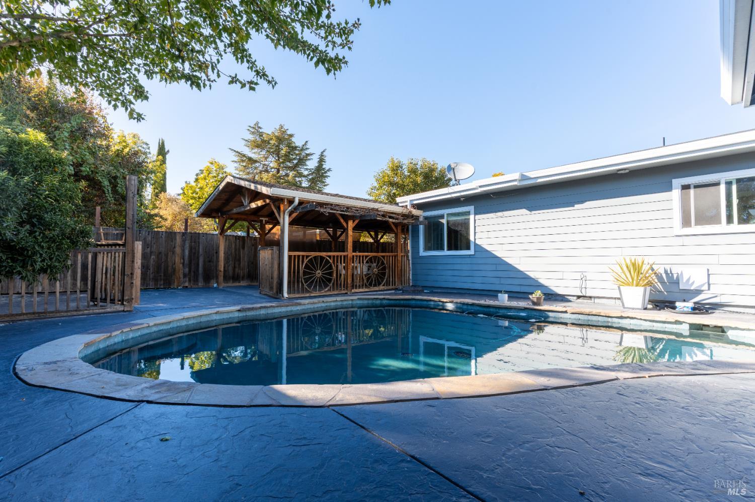103 Thompson Avenue Ukiah CA 95482