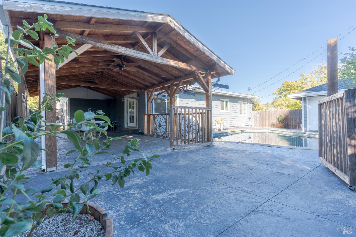 103 Thompson Avenue Ukiah CA 95482