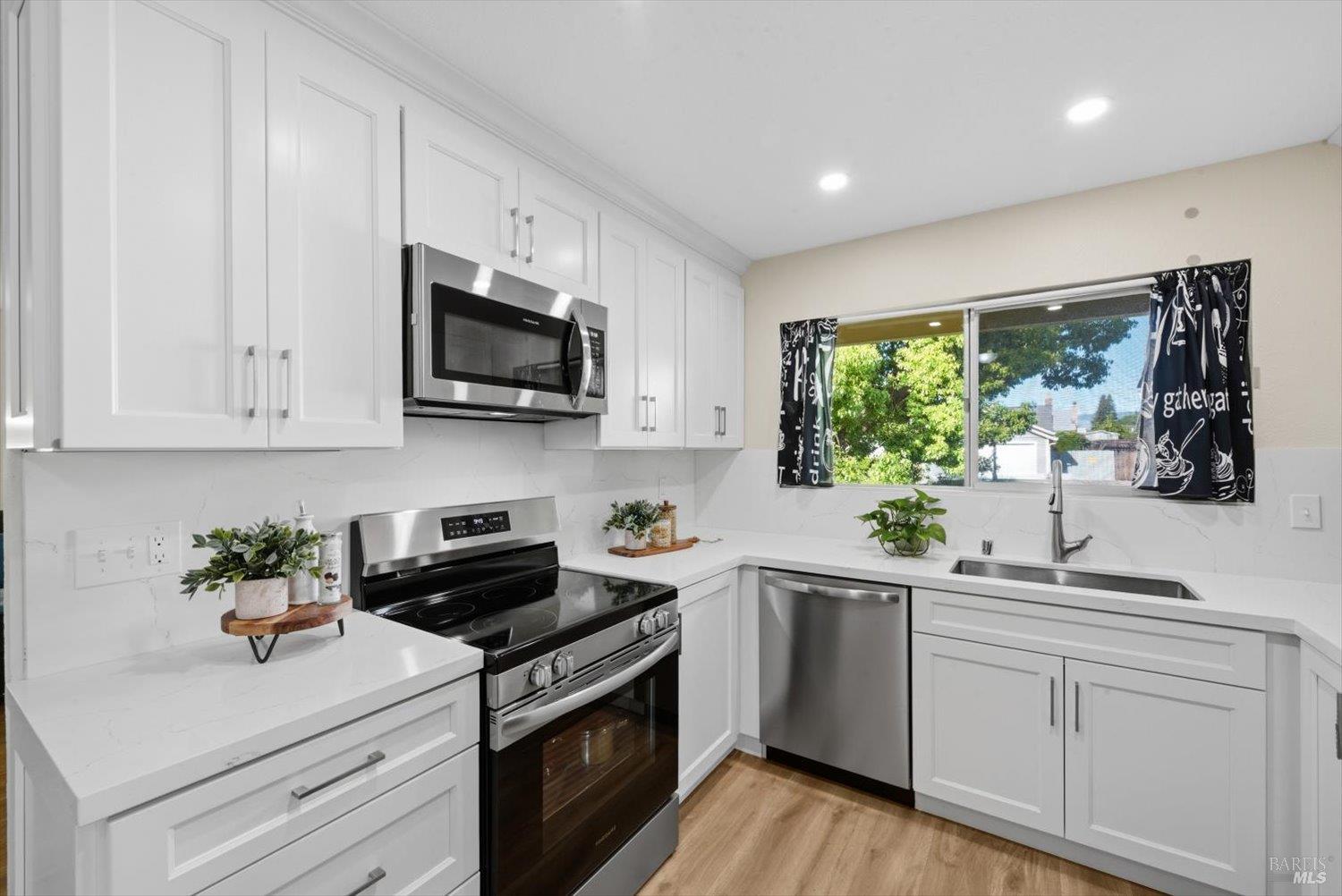 427 Temple Drive Vacaville CA 95687