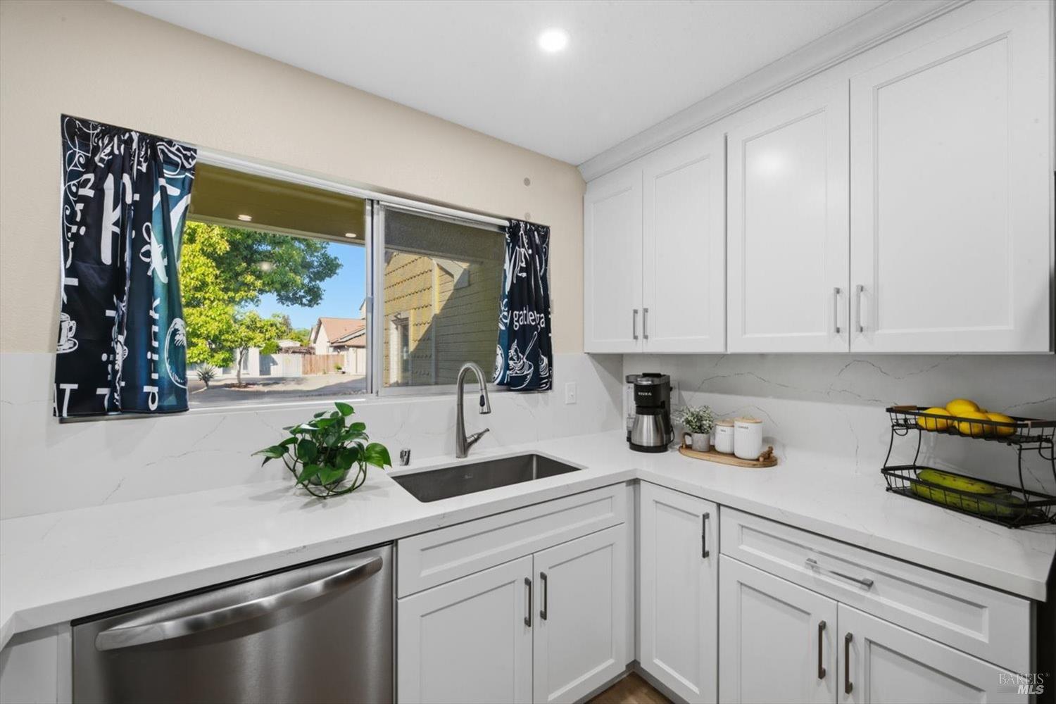 427 Temple Drive Vacaville CA 95687