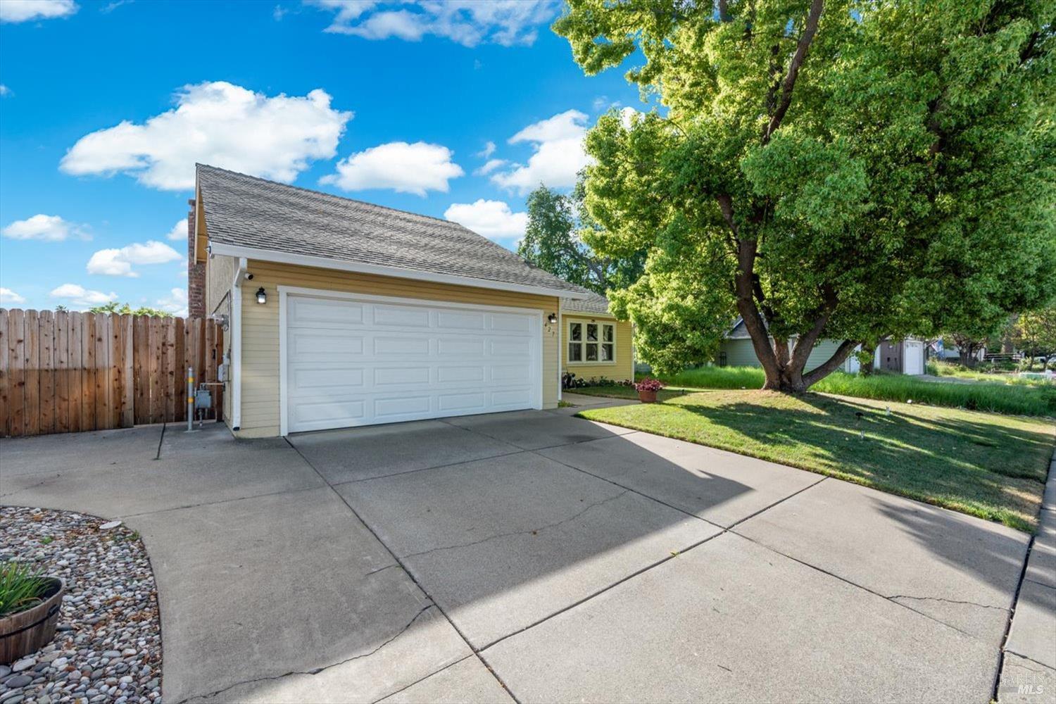 427 Temple Drive Vacaville CA 95687