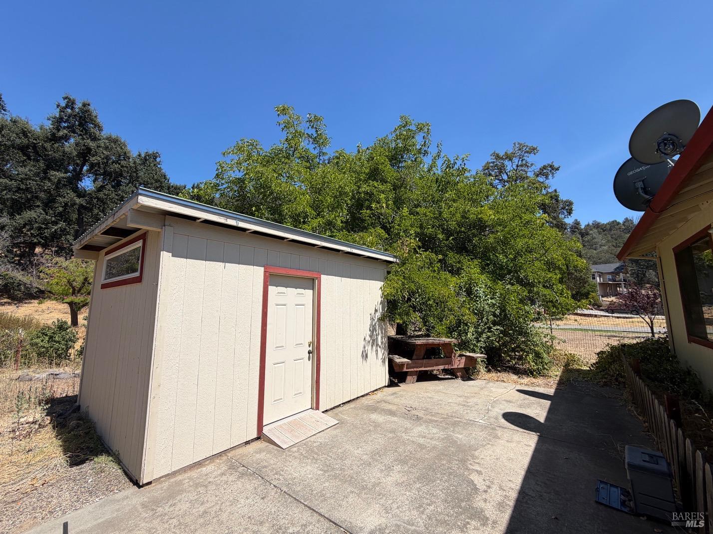 19902 Mountain Meadow N Hidden Valley Lake CA 95467
