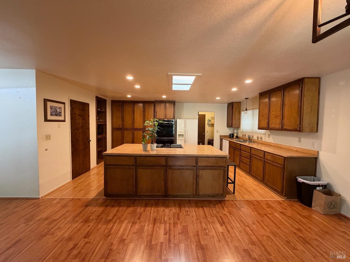 19902 Mountain Meadow N Hidden Valley Lake CA 95467