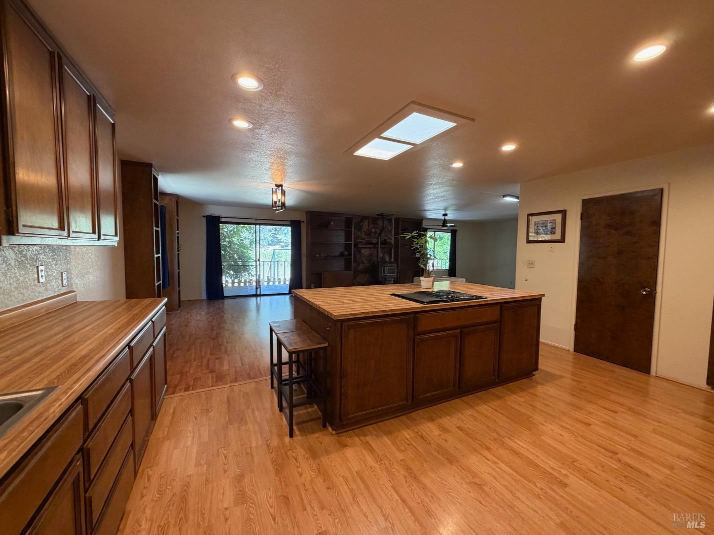 19902 Mountain Meadow N Hidden Valley Lake CA 95467