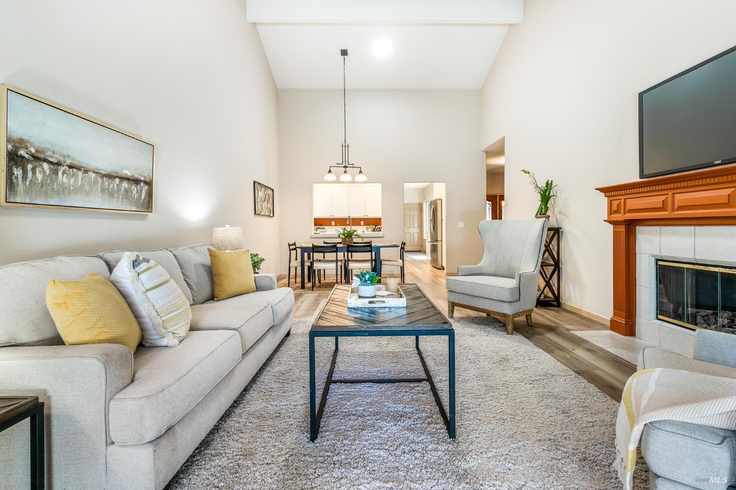 1015 Oak Mesa Drive Santa Rosa CA 95409