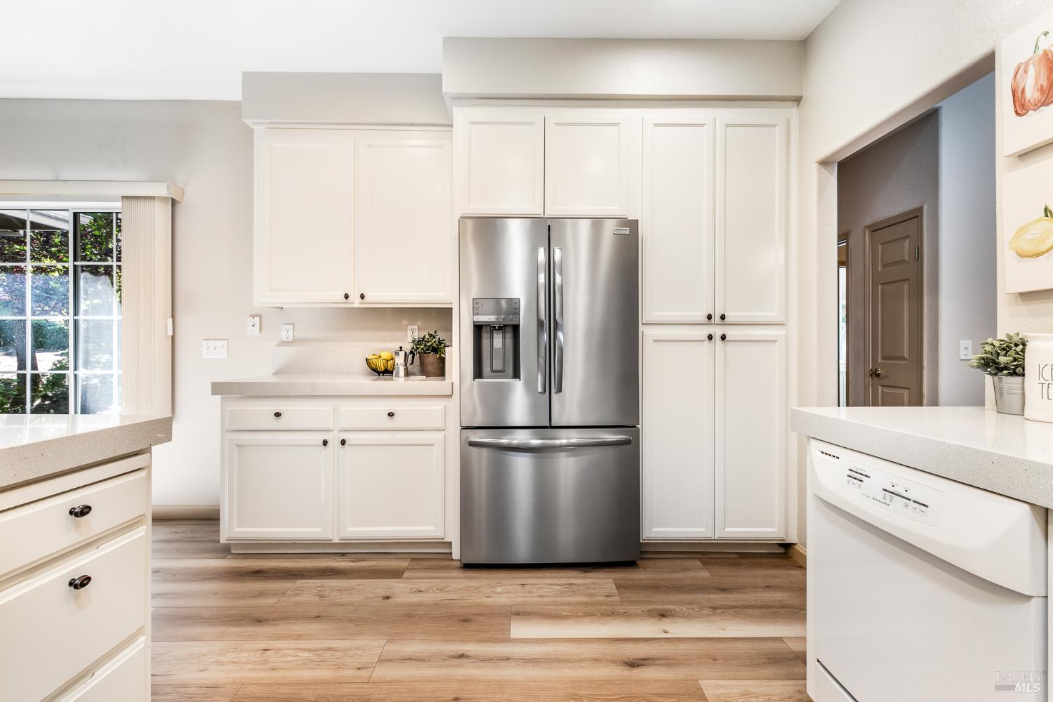 1015 Oak Mesa Drive Santa Rosa CA 95409