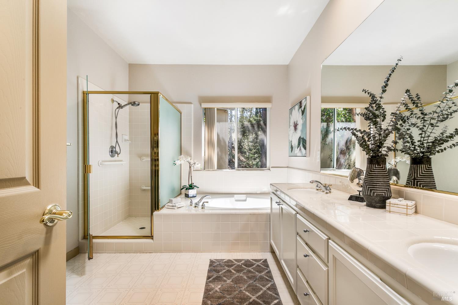 1015 Oak Mesa Drive Santa Rosa CA 95409