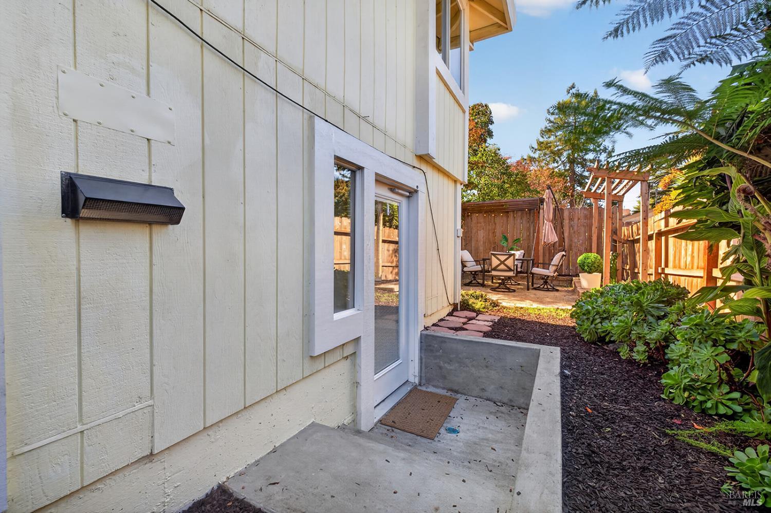 1151 Birch Drive Petaluma CA 94952