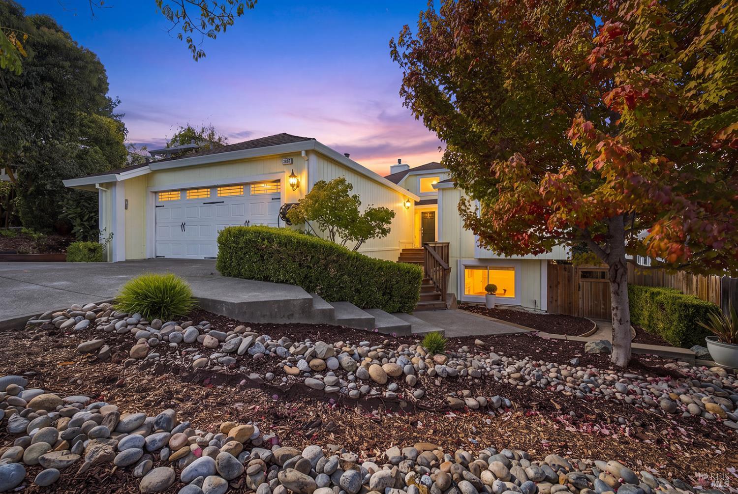 1151 Birch Drive Petaluma CA 94952