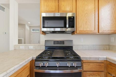 746 Fresno Avenue Santa Rosa CA 95407