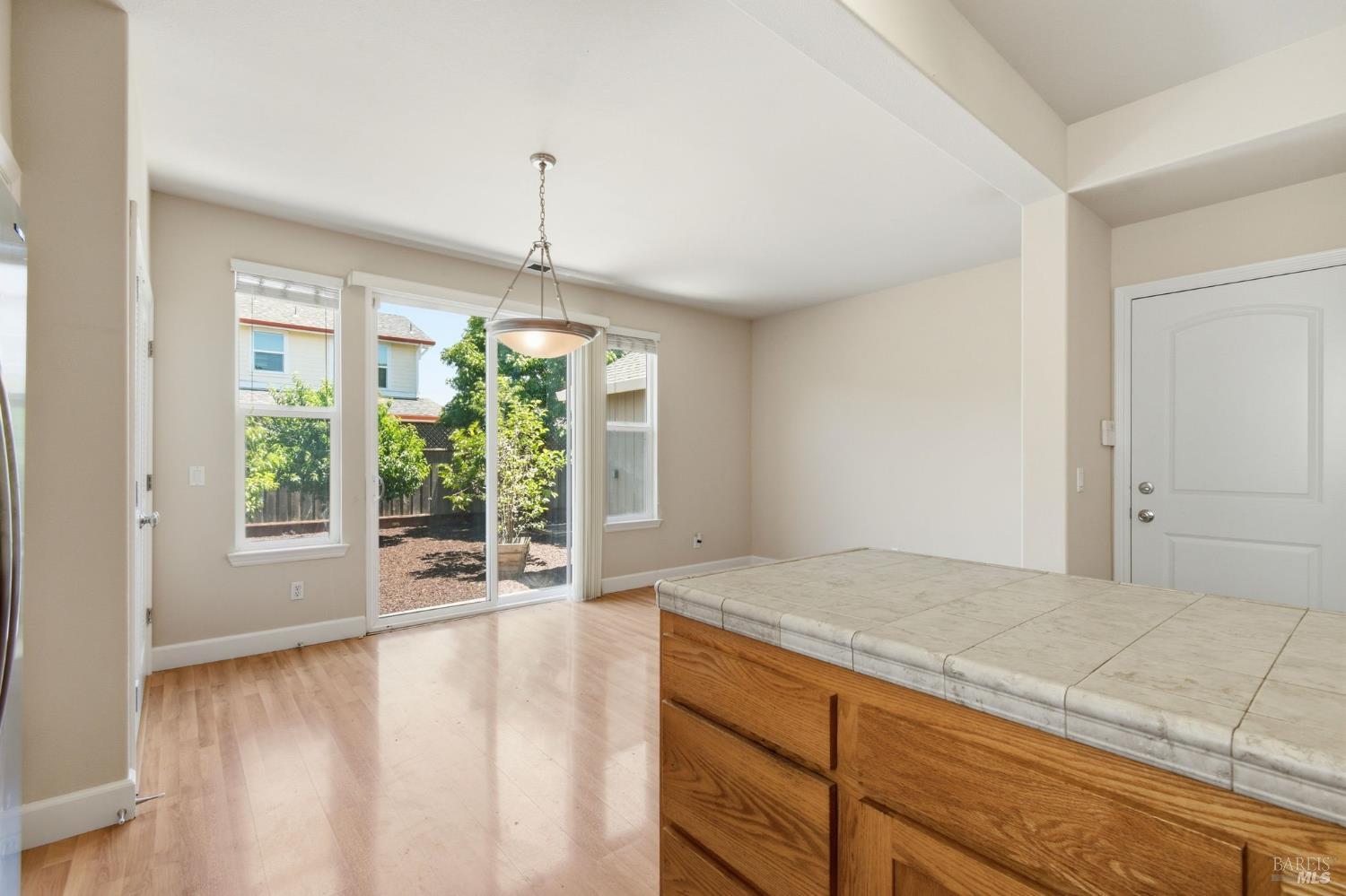 746 Fresno Avenue Santa Rosa CA 95407