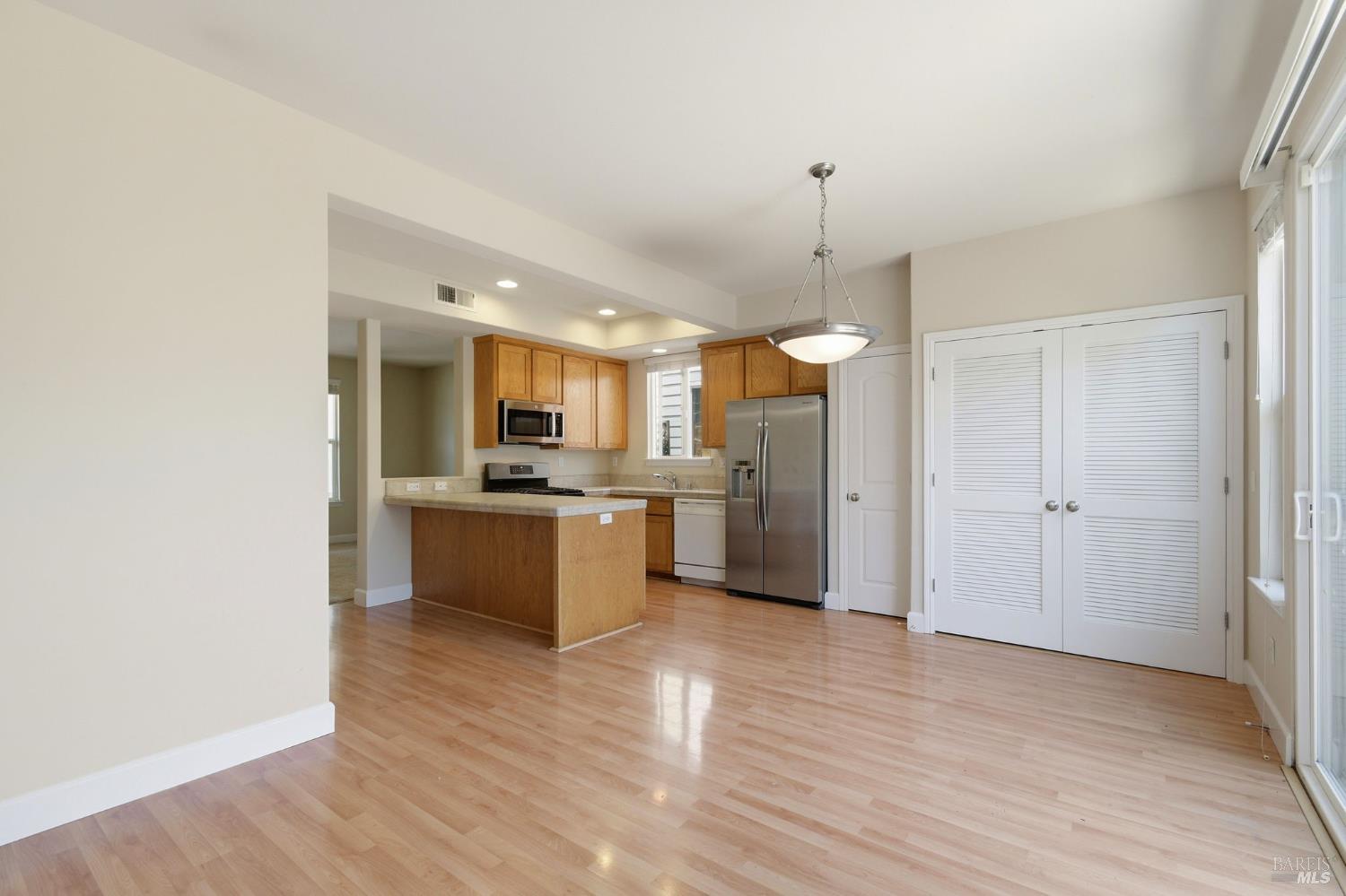 746 Fresno Avenue Santa Rosa CA 95407