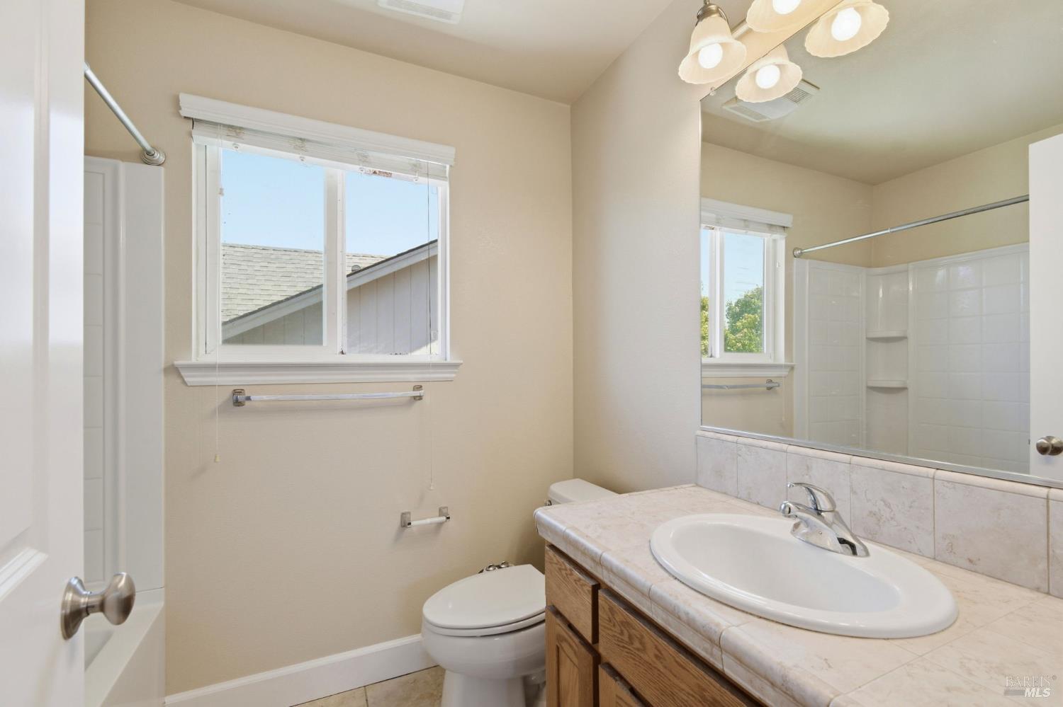 746 Fresno Avenue Santa Rosa CA 95407