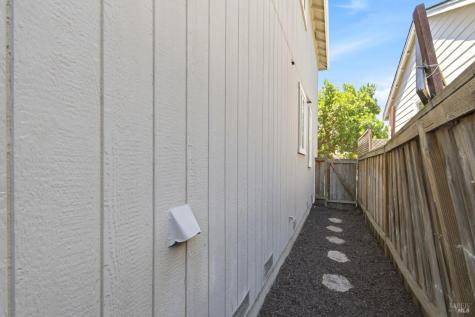 746 Fresno Avenue Santa Rosa CA 95407