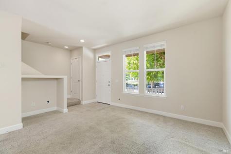 746 Fresno Avenue Santa Rosa CA 95407