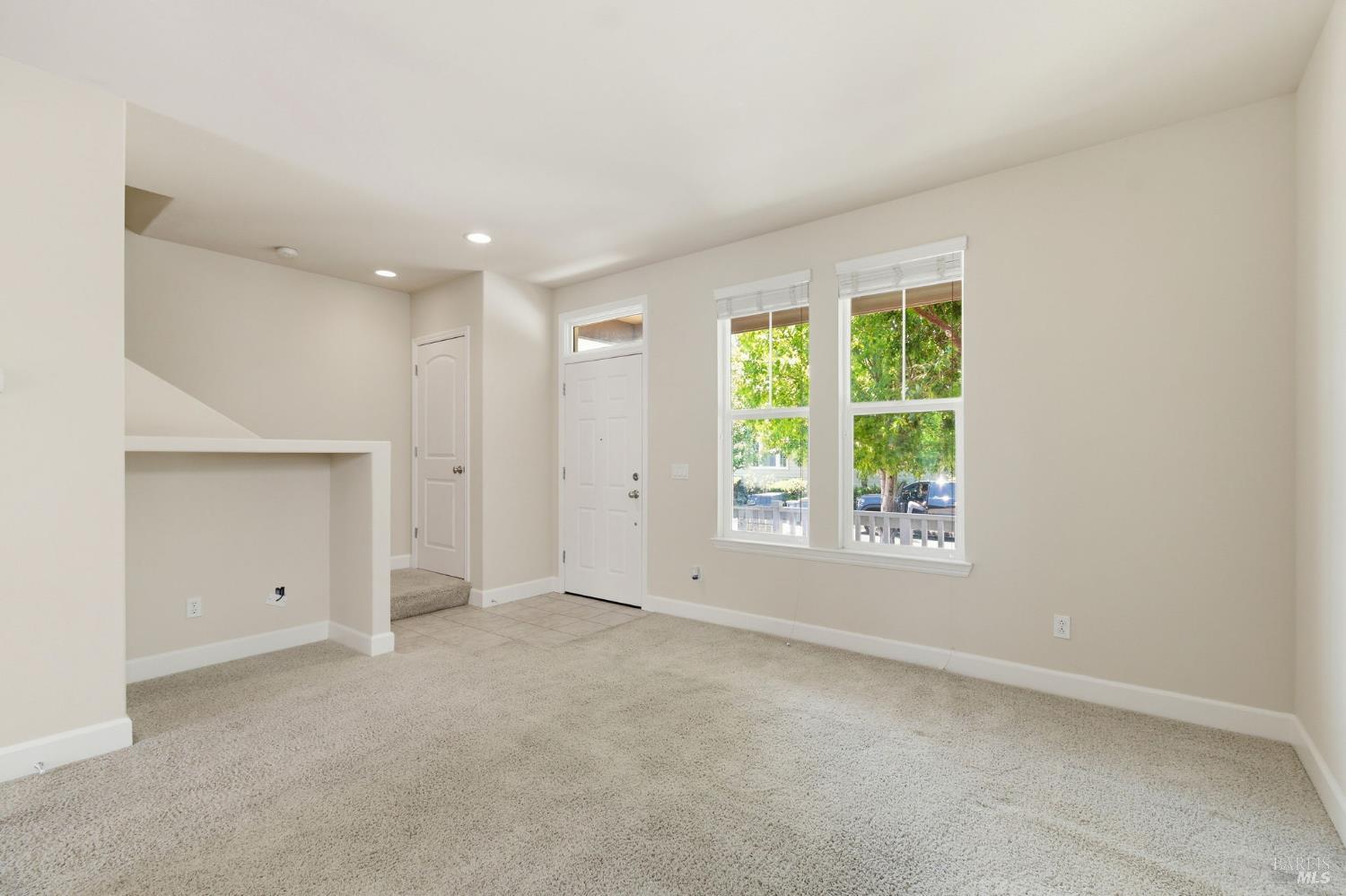 746 Fresno Avenue Santa Rosa CA 95407