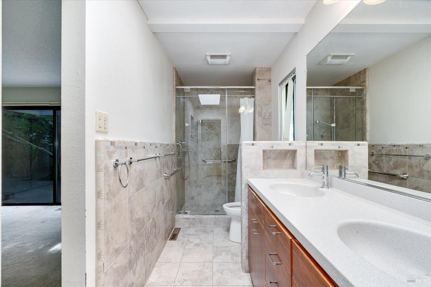 21350 Via Colombard Sonoma CA 95476