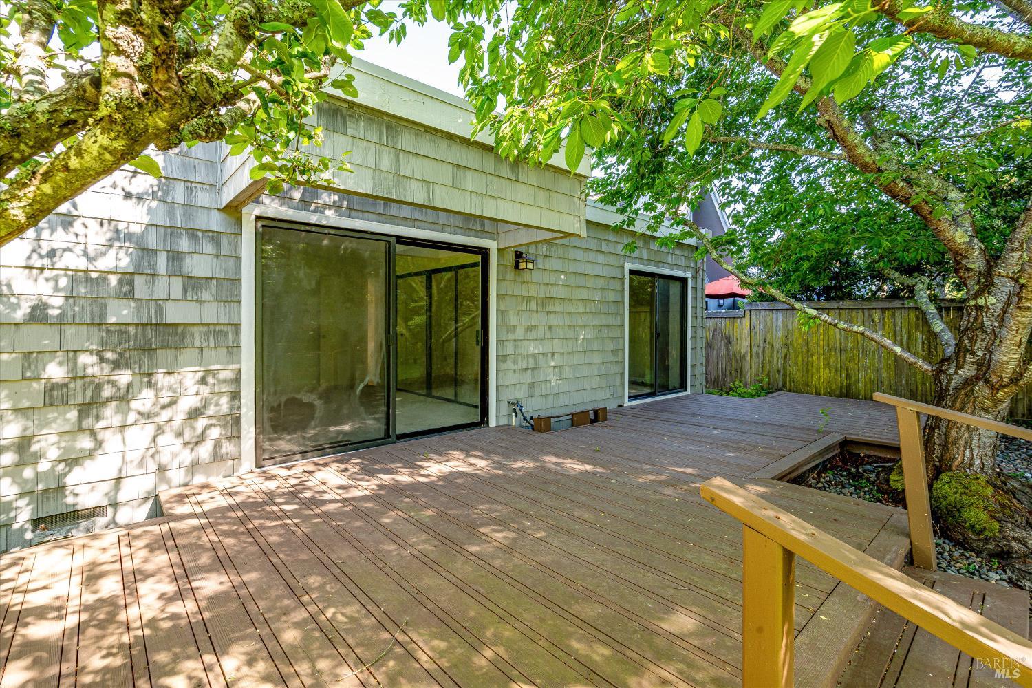 21350 Via Colombard Sonoma CA 95476