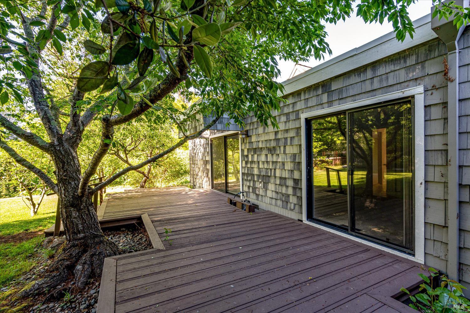 21350 Via Colombard Sonoma CA 95476