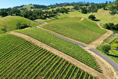 746 Artisan Circle Geyserville CA 95441