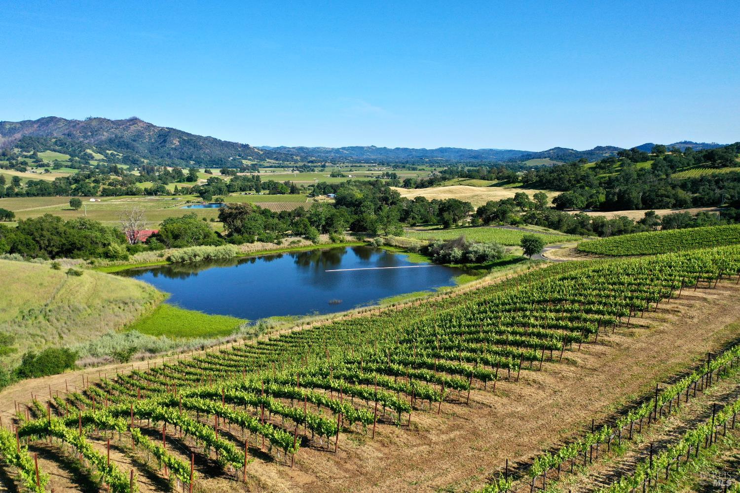 746 Artisan Circle Geyserville CA 95441