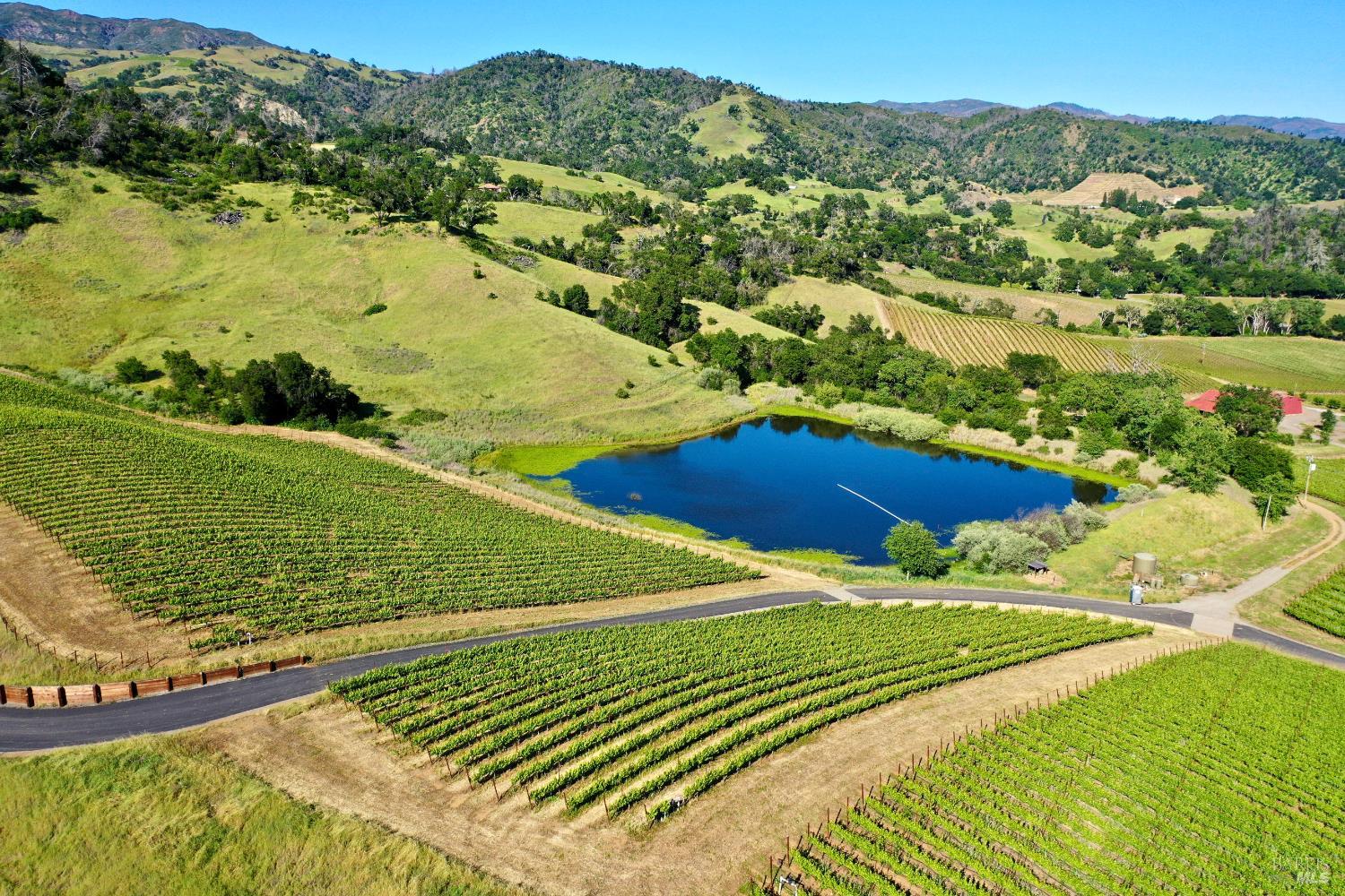 746 Artisan Circle Geyserville CA 95441