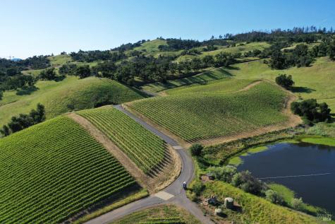 746 Artisan Circle Geyserville CA 95441