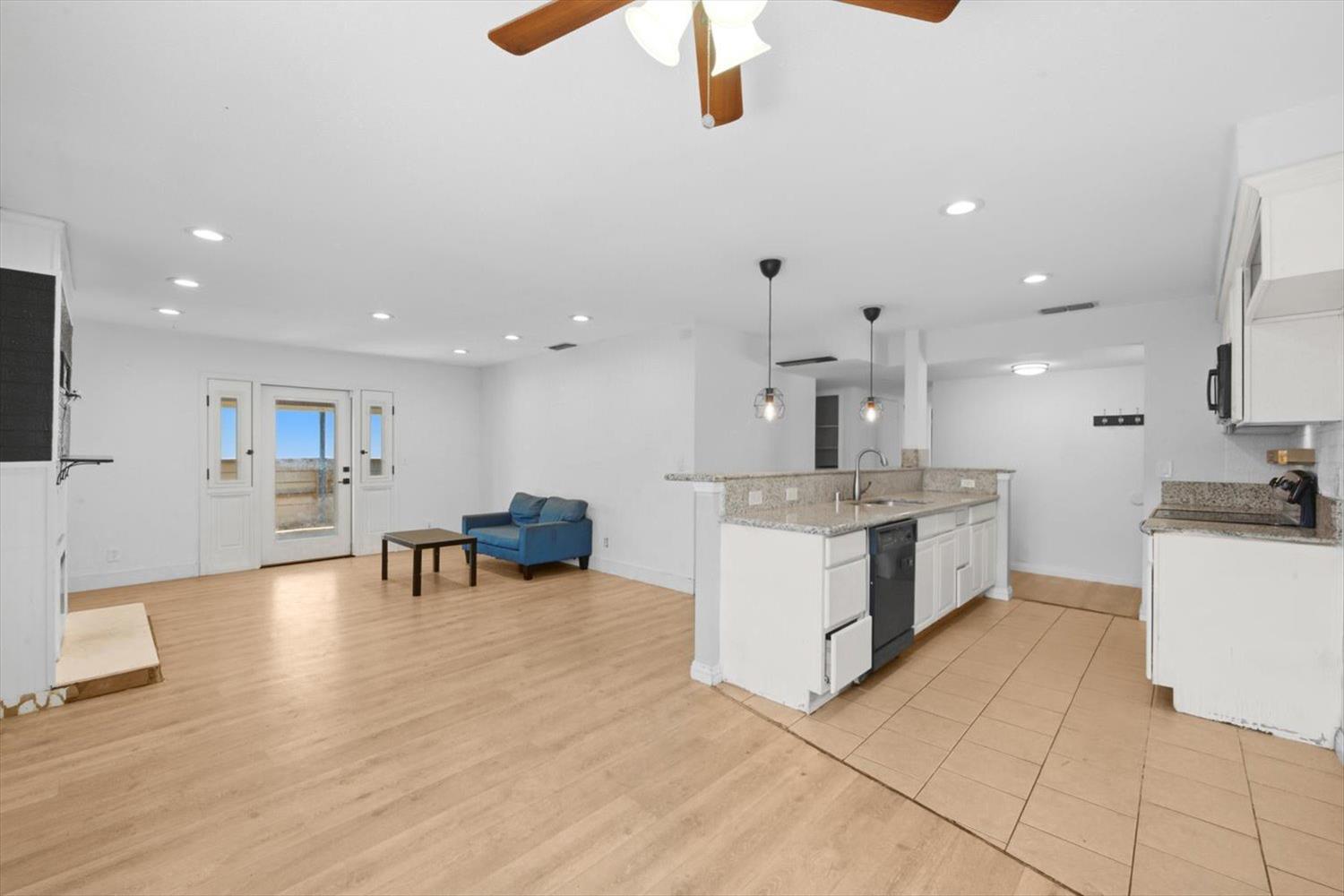 142 Estes Way Sacramento CA 95838