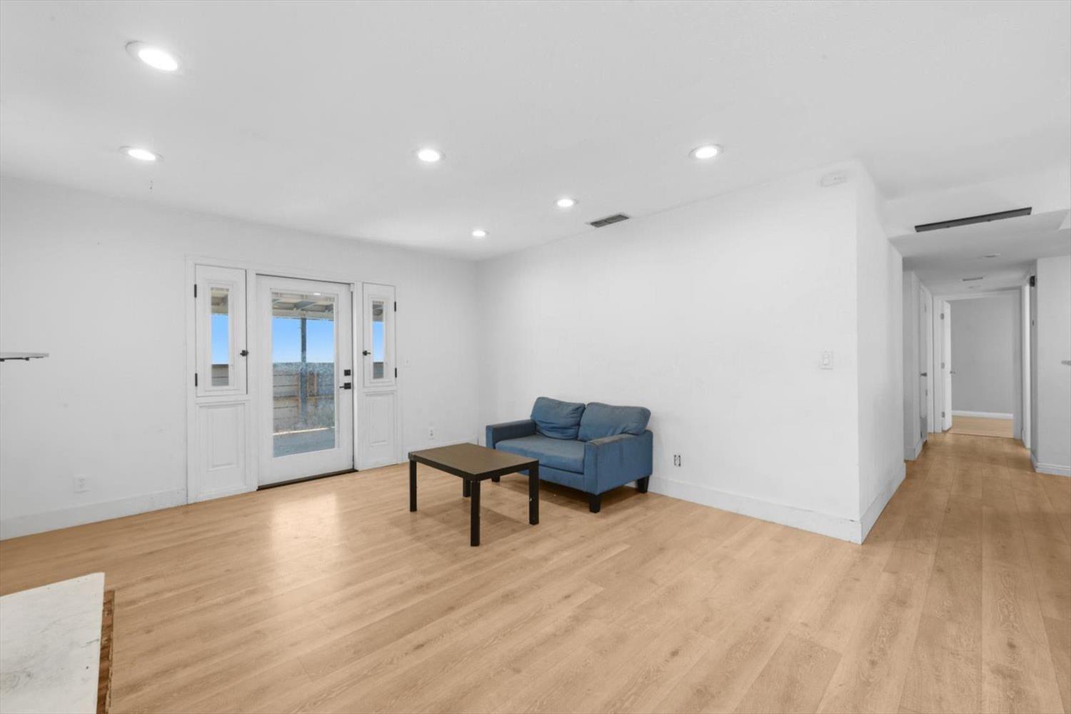 142 Estes Way Sacramento CA 95838